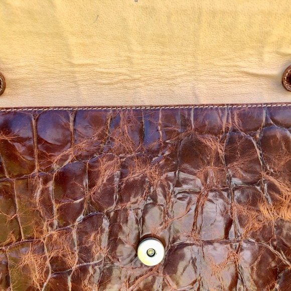 Furla Authentic Vintage Leather purse, Italian Luxe Brand, Made in Italy - Picture 8 of 13